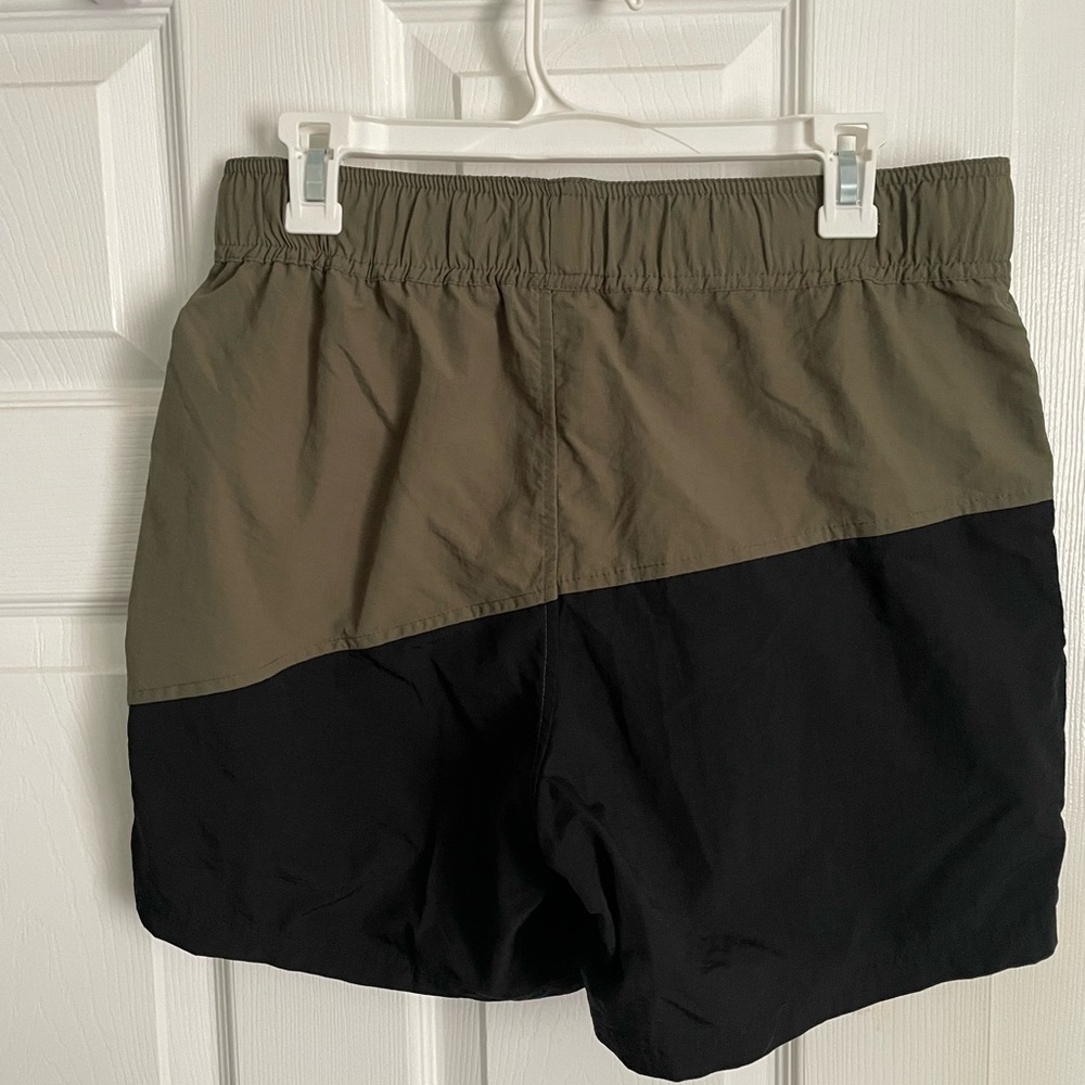 Men's Three-Toned Shorts - Olive and Black - Picture 4 of 5
